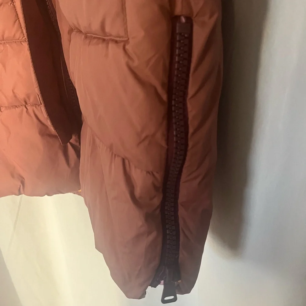 Zara Puffer Jacket - Picture 5 of 9